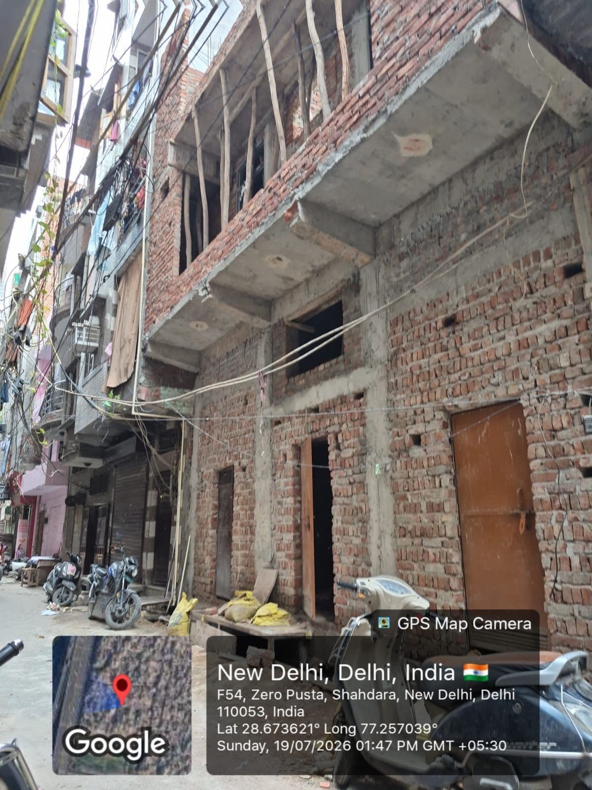शास्त्री पार्क में कथित अवैध निर्माण का आरोप, स्थानीय लोगों ने एमसीडी से जांच और कार्रवाई की उठाई मांग